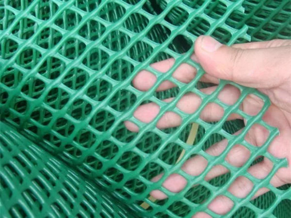 Сетка профессиональная от кротов для газона 2х50 м.